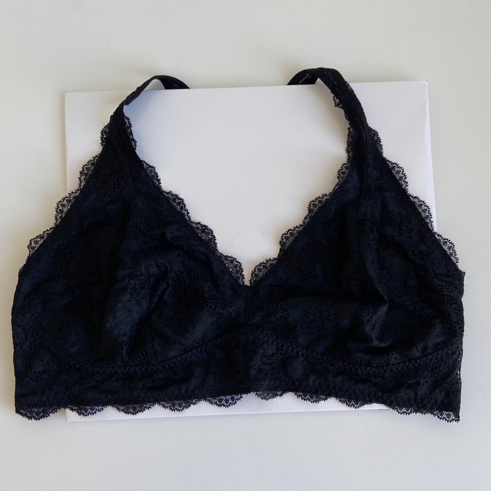 2 Bralettes - Picture 6 of 9